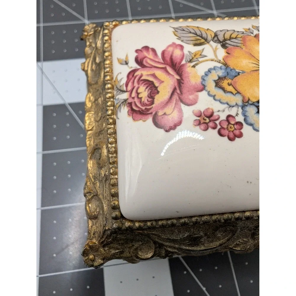 Sankyo Gold Tone Floral Porcelain Musical Jewelry Box Made in Japan vtg